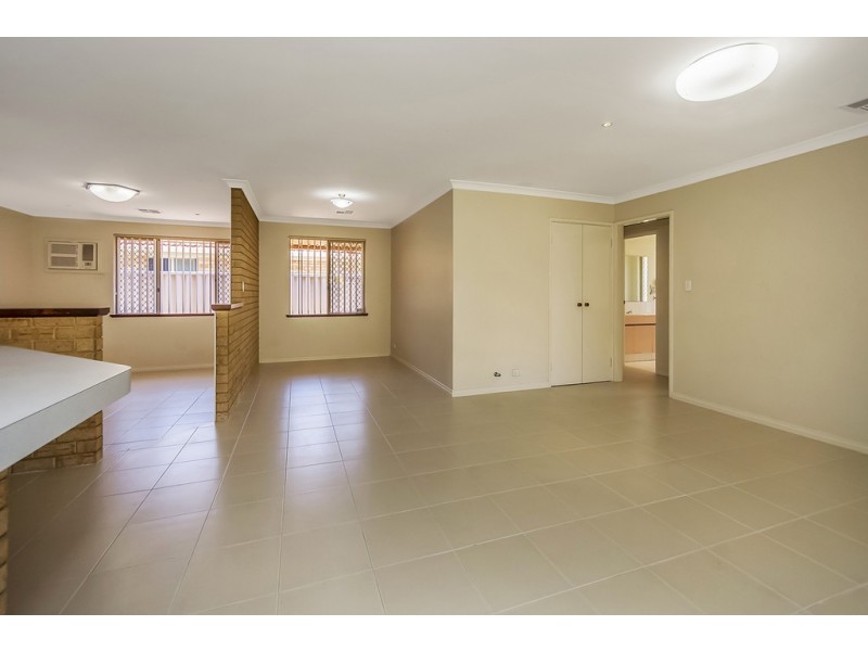 9 Leeward Close, Safety Bay WA 6169