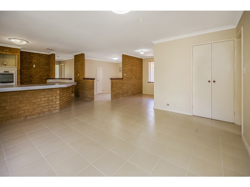 9 Leeward Close, Safety Bay WA 6169