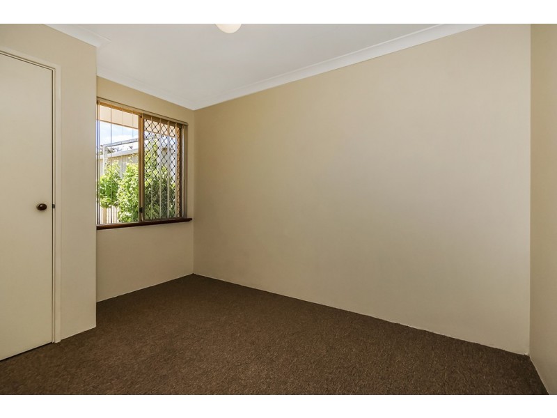 9 Leeward Close, Safety Bay WA 6169