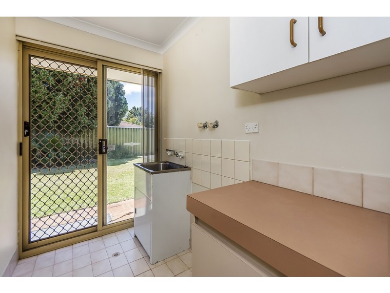 9 Leeward Close, Safety Bay WA 6169