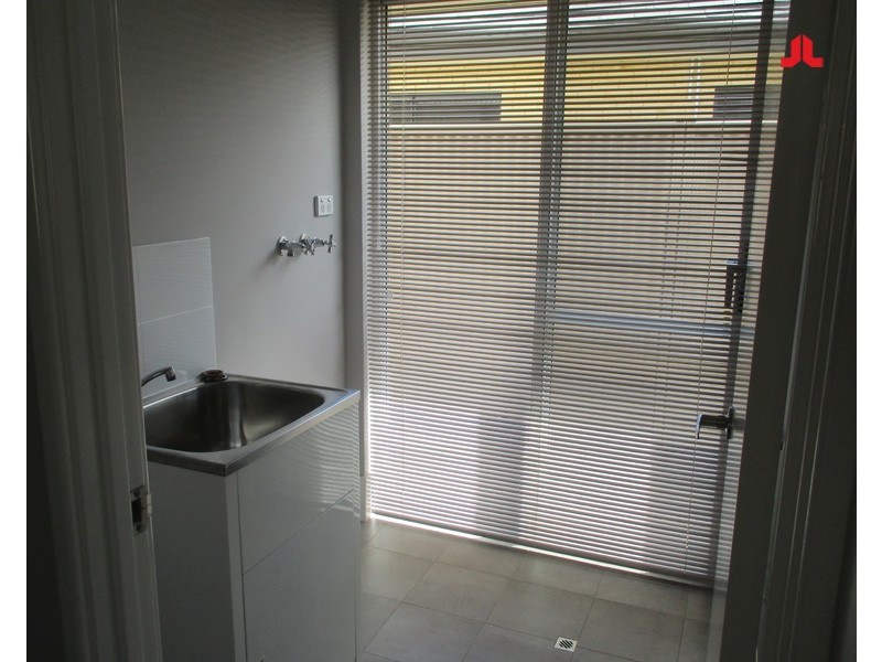 15 Arnside Bend, Waikiki WA 6169