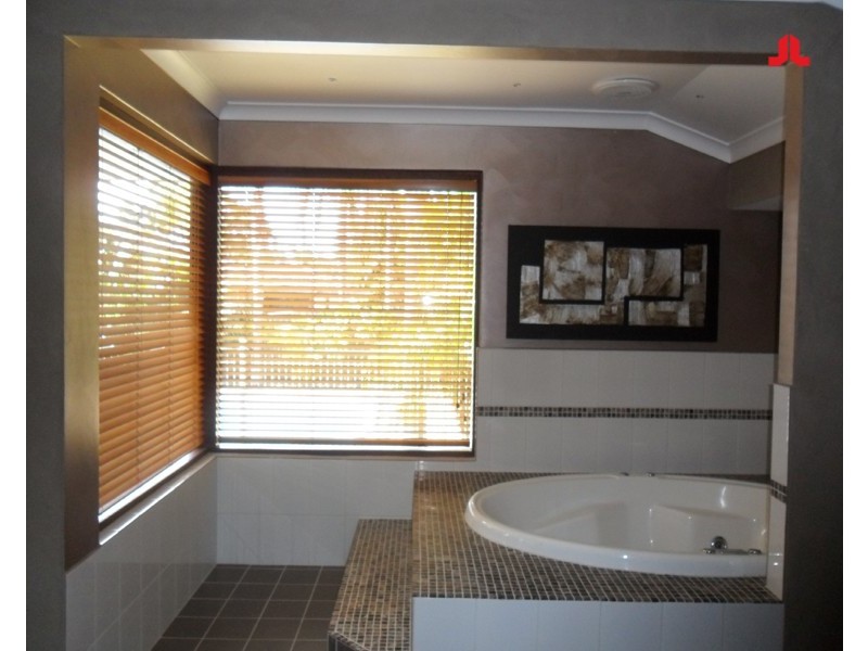 9 Tradewinds Drive, Safety Bay WA 6169