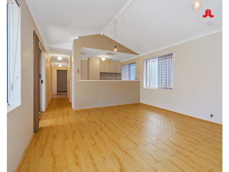 3/112 Parkin Street, Rockingham WA 6168