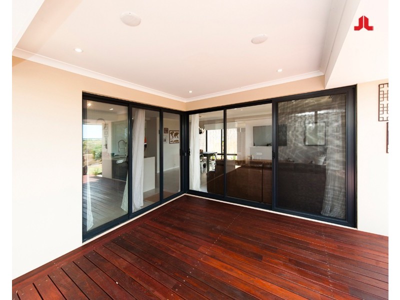 17 Bremen Lane, Port Kennedy WA 6172