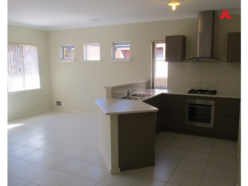 Unit 8 Newby Court, Waikiki WA 6169