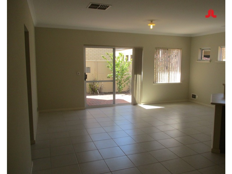 Unit 8 Newby Court, Waikiki WA 6169