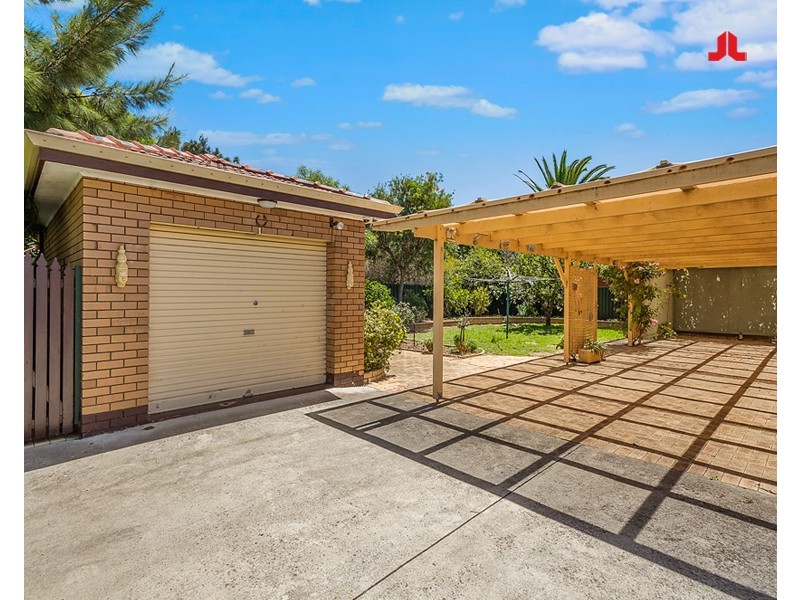 24 Calume Street, Hillman WA 6168