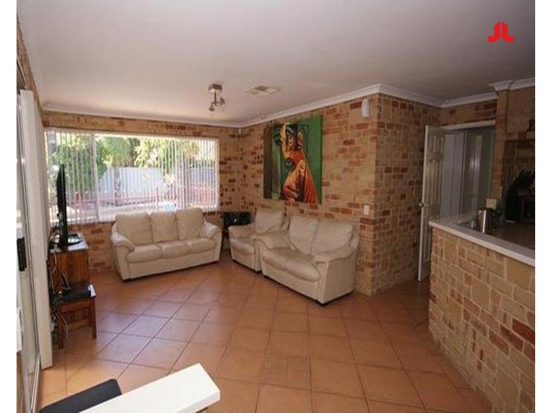 16 Mirror Cove, Waikiki WA 6169