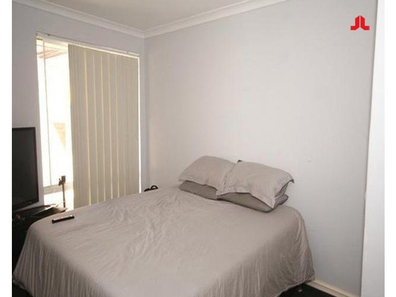 16 Mirror Cove, Waikiki WA 6169