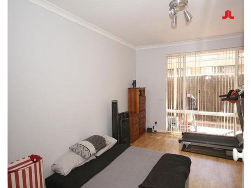 16 Mirror Cove, Waikiki WA 6169