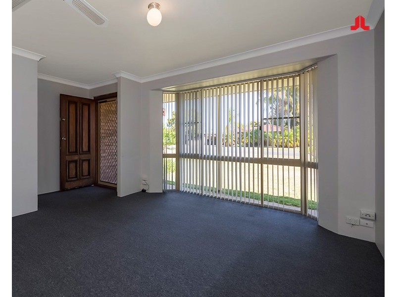 9 Frome Way, Cooloongup WA 6168