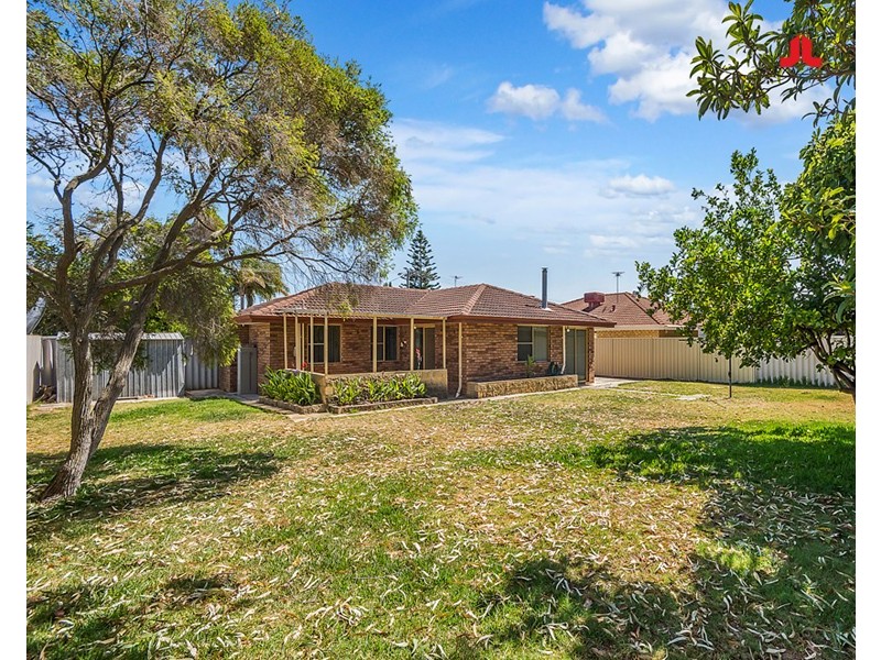 9 Frome Way, Cooloongup WA 6168