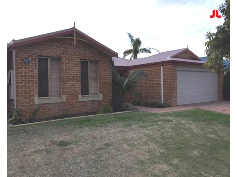 69 Zaragoza Drive, Port Kennedy WA 6172