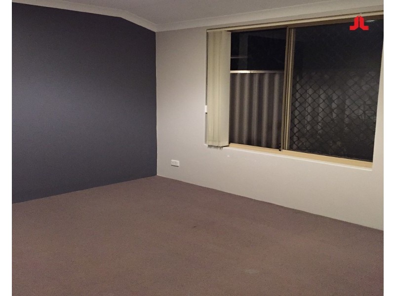 69 Zaragoza Drive, Port Kennedy WA 6172