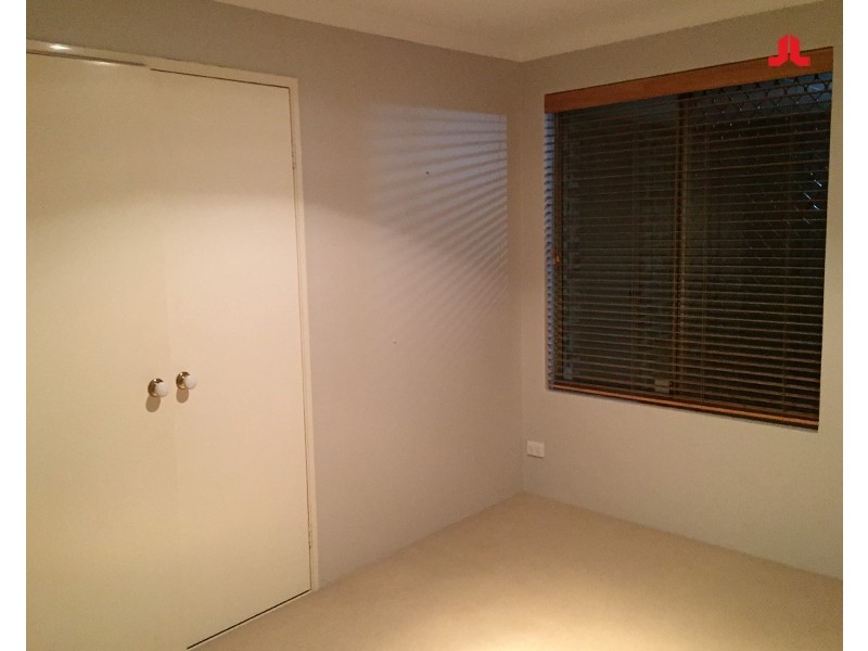 69 Zaragoza Drive, Port Kennedy WA 6172