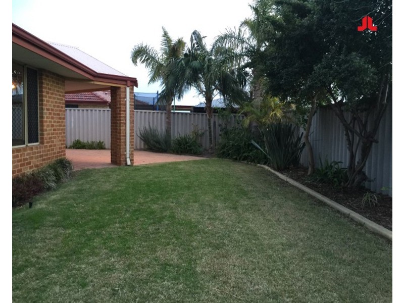 69 Zaragoza Drive, Port Kennedy WA 6172