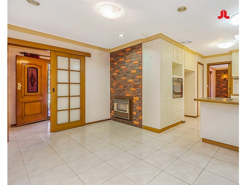 11 Dolphin Road, Safety Bay WA 6169