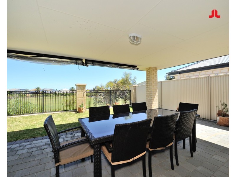 23 Hayeswater Circuit, Waikiki WA 6169