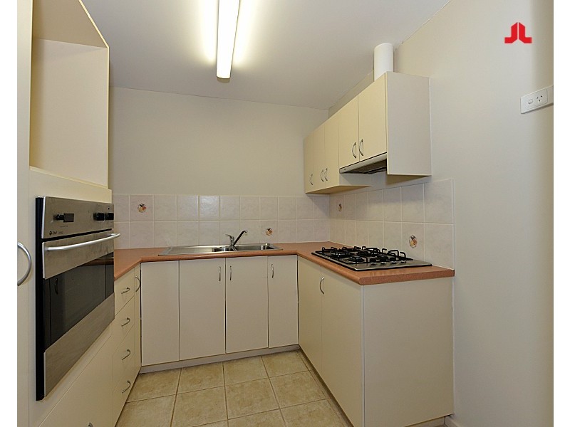 Apartment 16 / 50 Woodlake Retreat, Kingsley WA 6026