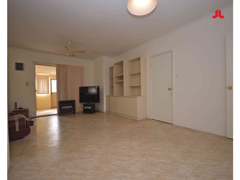 656 Safety Bay Road, Waikiki WA 6169