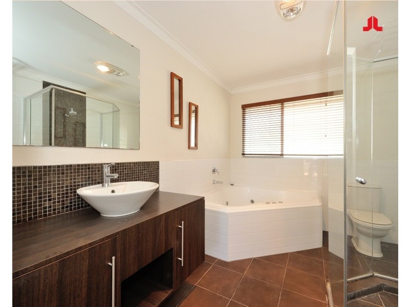 15 Shelton Street, Waikiki WA 6169