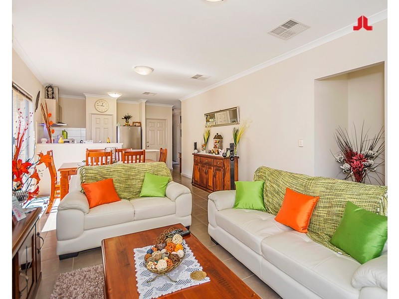 3/27 Lonsdale Crescent, Waikiki WA 6169