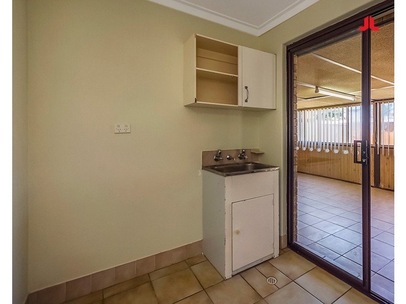 12 Barnes Street, Rockingham WA 6168