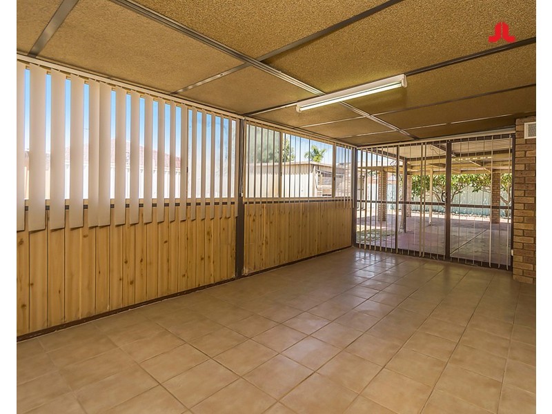 12 Barnes Street, Rockingham WA 6168