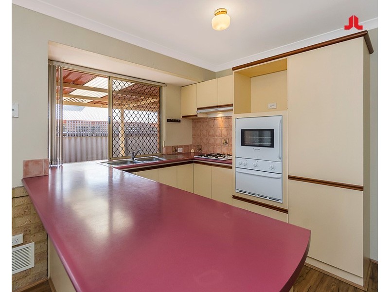 4 Grenadier Court, Warnbro WA 6169