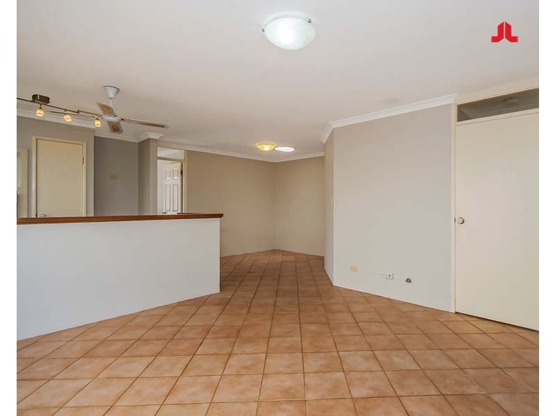 5A Reef Place, Safety Bay WA 6169