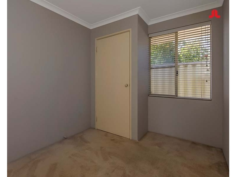 5A Reef Place, Safety Bay WA 6169