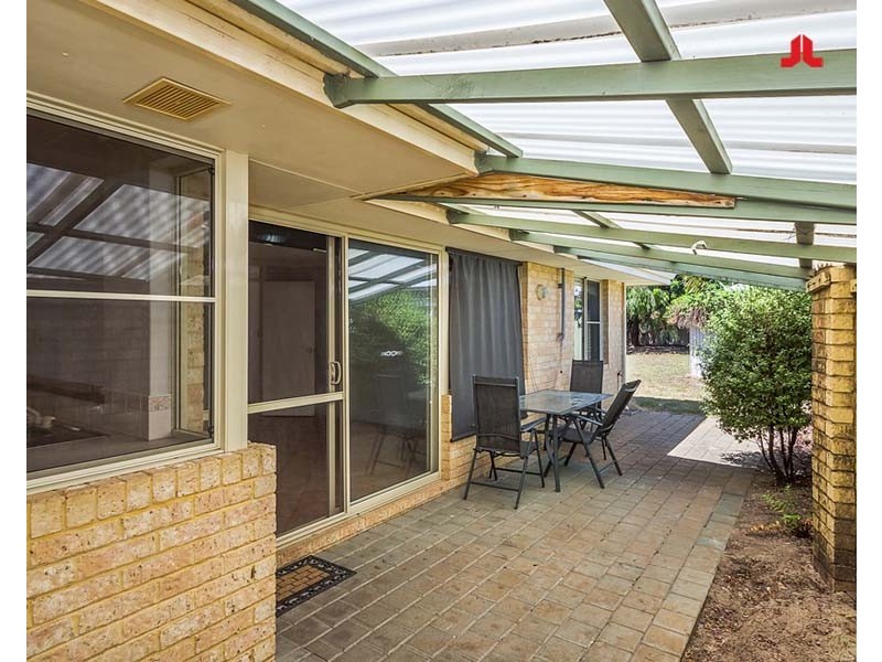 5A Reef Place, Safety Bay WA 6169