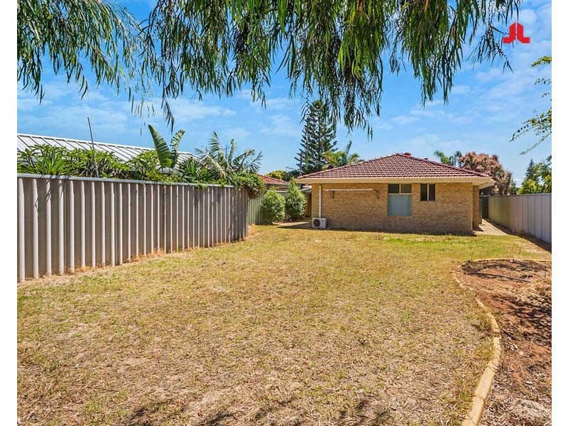 5A Reef Place, Safety Bay WA 6169