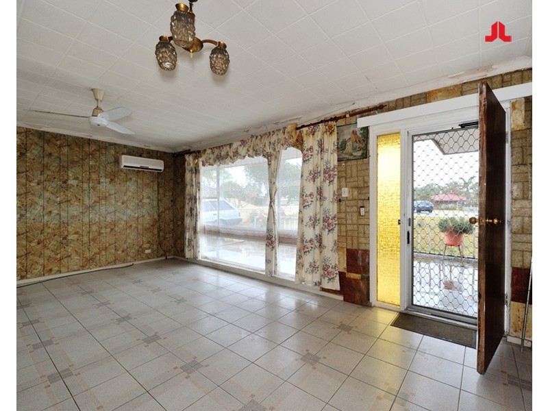 19 Mimbalup Close, Hillman WA 6168