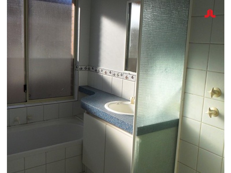 36 Mornington Boulevard, Waikiki WA 6169