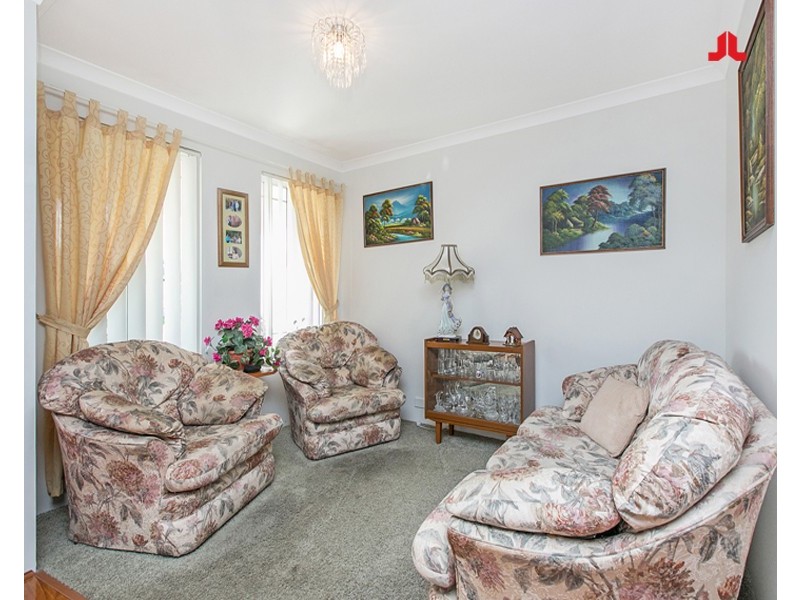 11 Vanilla Bend, Byford WA 6122