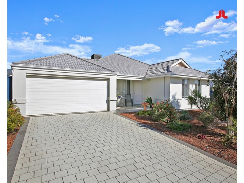 11 Vanilla Bend, Byford WA 6122