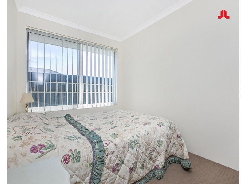 11 Vanilla Bend, Byford WA 6122