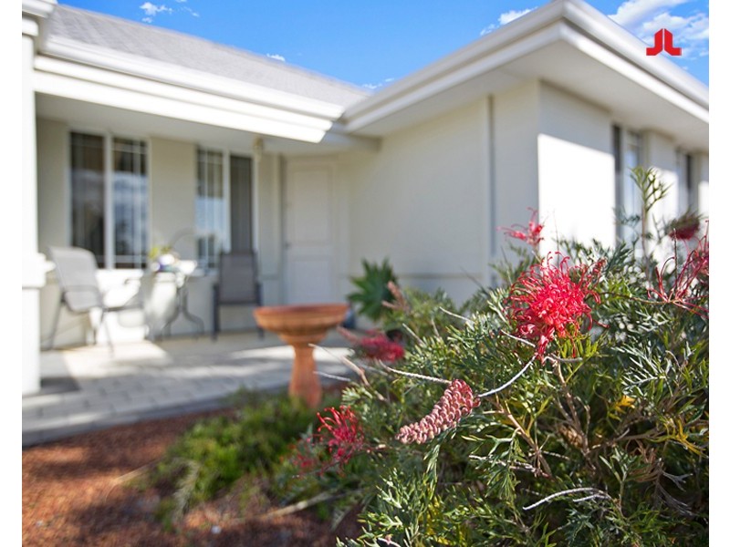 11 Vanilla Bend, Byford WA 6122