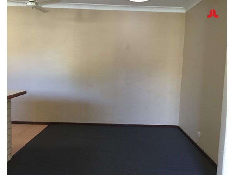 19 Kerswell Way, Warnbro WA 6169