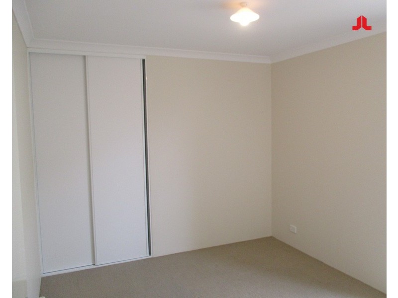 9/55 Moreton Crescent, Warnbro WA 6169