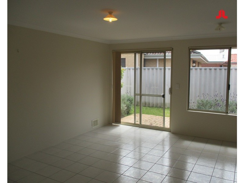 9/55 Moreton Crescent, Warnbro WA 6169