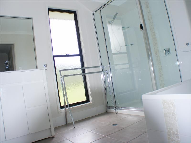 40 Andrew Brown Drive, East Deep Creek QLD 4570