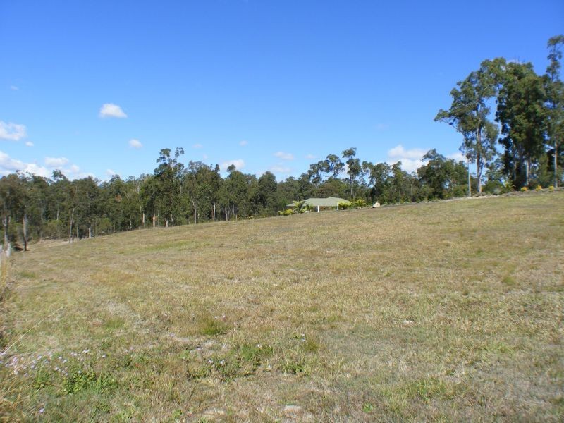 42 Lorikeet Drive, Tamaree QLD 4570
