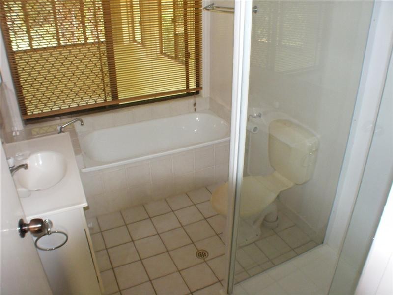 90 Rocky Ridge Road, Veteran QLD 4570