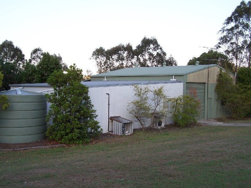 Goomboorian QLD 4570