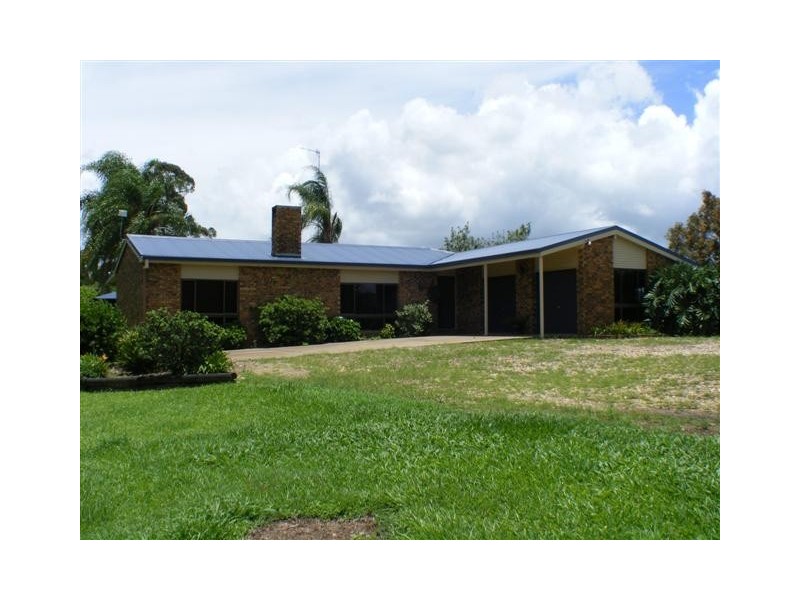 Goomboorian QLD 4570