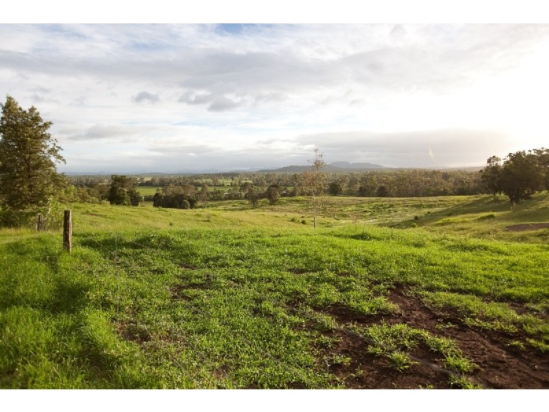 Theebine QLD 4570