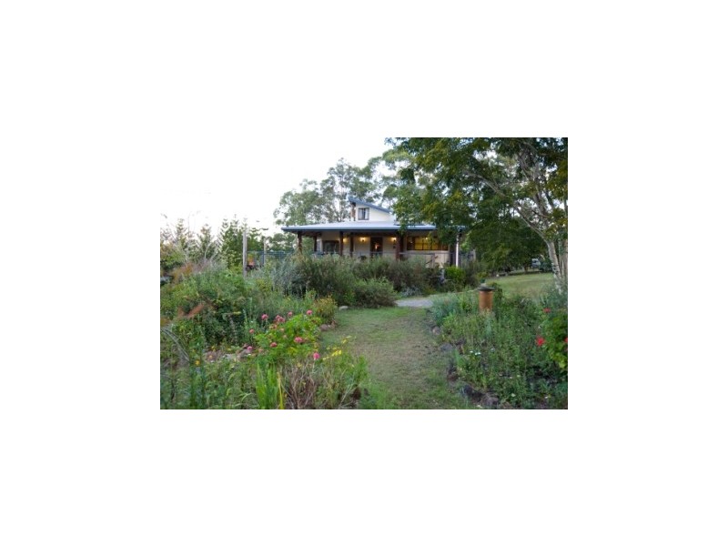 113 Green Trees Road, Pie Creek QLD 4570