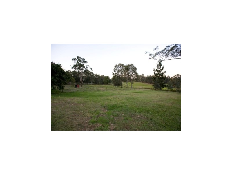 113 Green Trees Road, Pie Creek QLD 4570